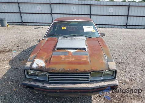 1982 Mercury Capri z USA, uszkodzony, nr VIN 1MEBP67B4CF630747